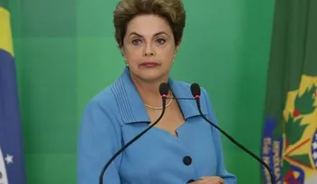 Rousseff, refleja â??una enorme tristezaâ?, pero está dispuesta a defender su mandato de â??un golpeâ?