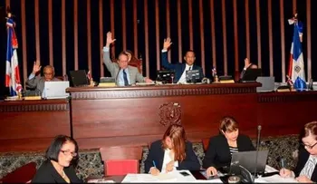 Aprueban iniciativa que da poderes especiales a DM para enfrentar daños generados por las lluvias 