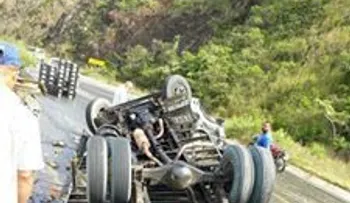 Dos muertos y un herido en un fatal accidente en Piedra Blanca