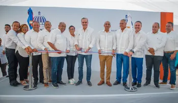 Presidente Abinader inaugura carretera Guayubín-Las Matas de Santa Cruz-Copey