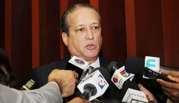 Reinaldo niega sea inconstitucional iniciativa presentará comisión Senado; se mantiene convocatoria del CP