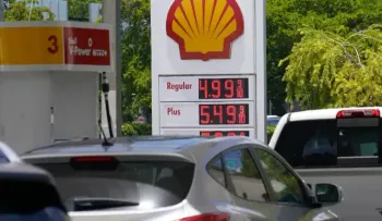 Biden pedirá al Congreso que suspenda los impuestos a la gasolina y al diésel