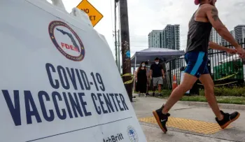Suben contagios semanales por covid-19 en Florida, con dos casos de ómicron