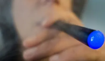 El auge del cigarro electrónico preocupa a las autoridades 