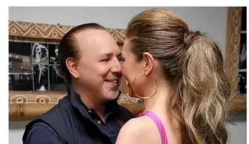 Thalia y Tommy Mottola más enamorados que nunca 