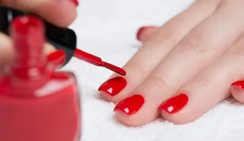 Estudios han demostrado que algunos esmalte son dañinos 