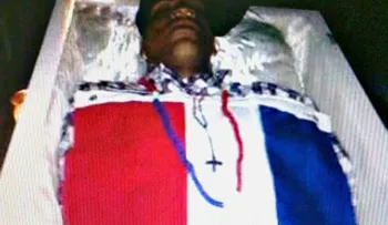 Al atracador que iba a matar al general (Ranger) lo entierran con la Bandera Nacional