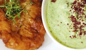 Una sencilla mayonesa de aguacate