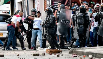 Las FARC suspenden campaña en medio de agresiones a Timochenko