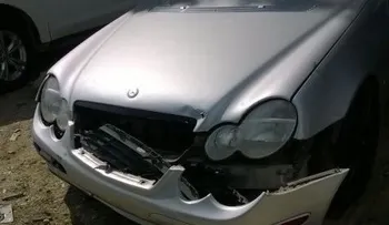 Adolescente mata uno y hiere a 4 en Santiago