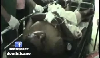 Seguridad le entra a tiros a delincuentes que atracaban a un joven para quitarle celular