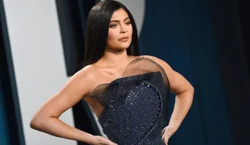 Forbes le quita el título de "billonaria" a Kylie Jenner por sus "mentiras"