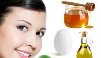 Miel con huevo y limón: Conoce los 10 mejores remedios contra la caspa