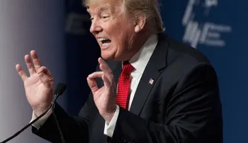 Donald Trump evade cuestionamientos sobre su sugerencia de asesinar a familiares de terroristas