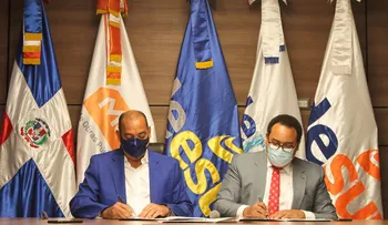 MOPC y las EDES firman acuerdo para iluminar vías públicas urbanas e interurbanas