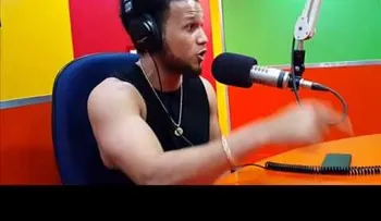 Cantante urbano El Alfa ofende a Padres de la Patria (Video)