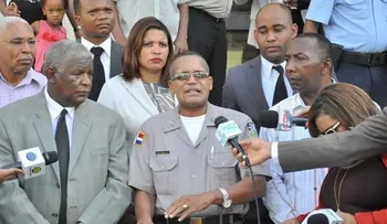 Ponen retiro forzoso al coronel Santos Aquino