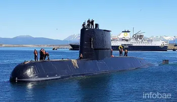 El padre de un tripulante del submarino, explicó como pudo haber ocurrido explosión