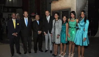 Colorido, movimiento y tradición en la obra â??Cuento de Navidad