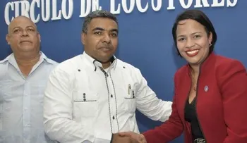 Círculo de Locutores firma convenio de colaboración con la  CNTU