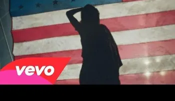 Rihanna se pone patriótica en su nuevo videoclip