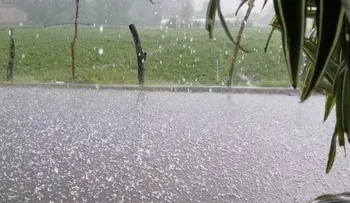 Granizada causa daños y alarma en varias provincias del país