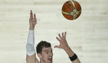 Brasil doma a Argentina en el Mundial de básquet 