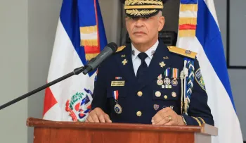 Nuevo director de la Policía Nacional se reúne con mandos y reafirma unidad institucional