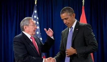Castro pide a Obama que use su poder ejecutivo para suavizar el bloqueo