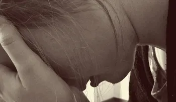 Sabías que llorar por tu ex te ayuda a bajar de peso y quemar calorías?