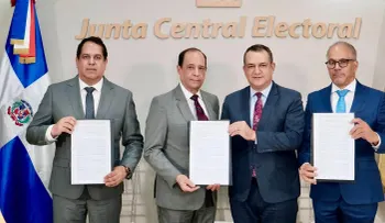 JCE y EMDOC acuerdan suministro de equipos y servicios para nueva cédula