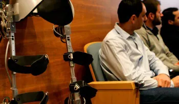 Presentan exoesqueleto robótico para rehabilitación