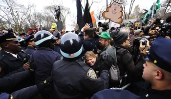 Airadas protestas contra Donald Trump en Arizona y Nueva York terminan con varios detenidos