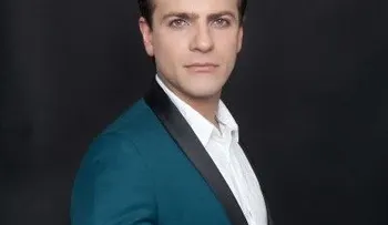 Pablo Azar actor de telenovelas, es conductor de Uber para cubrir sus gastos