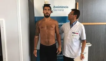 Las extrañas marcas en los pezones de Luis Suárez que se hicieron virales