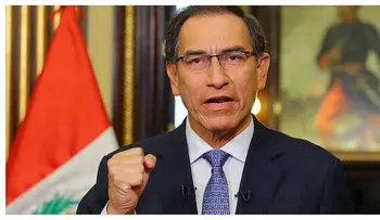 Presidente de Perú abre la puerta para disolución constitucional de Congreso