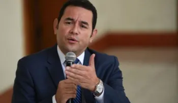 Jimmy Morales, denunciado por la tragedia de San José Pinula en Guatemala