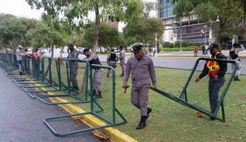 Policías rodean Suprema para prevenir incidentes