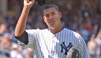 Pitcher dominicano Iván Nova recibe pelotazo en práctica de bateo de los Yanquis