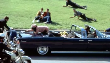 El último viaje de Kennedy (2 de 3)