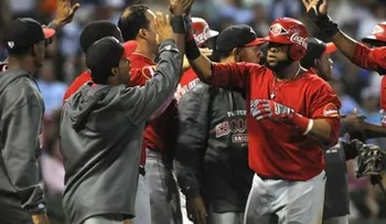 Licey vence 5-1 al Escogido y coloca serie 2-0