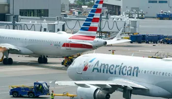 Incendio de un portátil a bordo de un vuelo de American Airlines deja al menos cinco pasajeros quemados