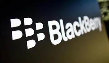 BlackBerry vuelve a demandar a Ryan Seacrest 