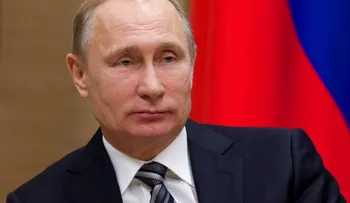Comienza en Moscú recogida de firmas en favor reelección presidente Vladimir Putin