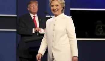 La ventaja de Clinton sobre Trump se reduce al margen de error 