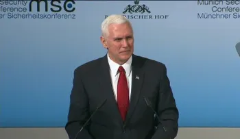 Pence: EE.UU. seguirá haciendo que Rusia asuma sus responsabilidades