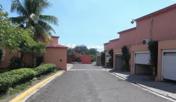 Sorprenden hombre violando niño de 11 años en una cabaña 