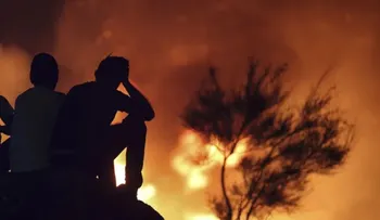Incendio arrasa 1,000 hectáreas en Portugal y sigue activo