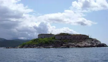 Un campo de concentración se convertirá en un complejo turístico de lujo