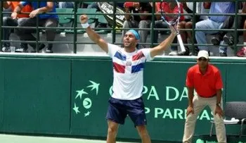 El tenista dominicano Víctor Estrella sube a 66 en ranking mundial